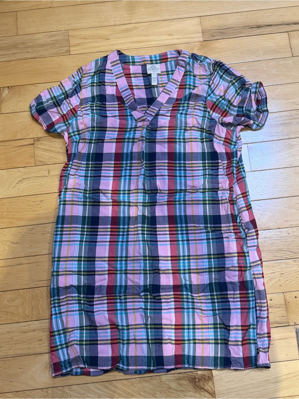 St John’s Bay Women’s Short Sleeve V Neck Nightgown Purple Plaid Size Large